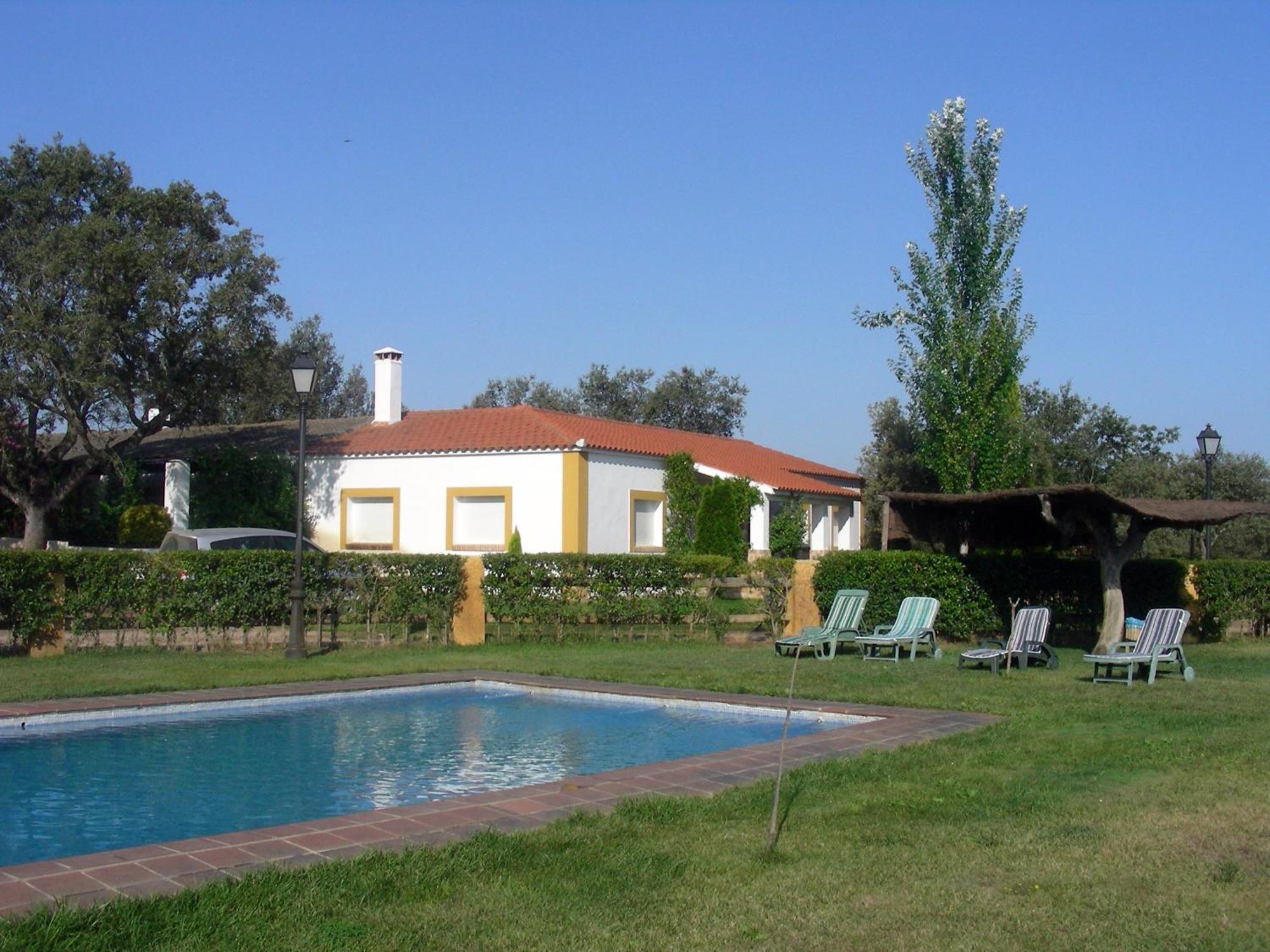 Finca Dehesa Tres Riveros Эррера-де-Алькантара Экстерьер фото