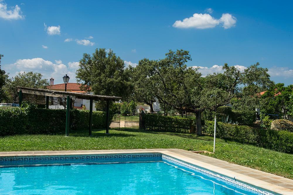 Finca Dehesa Tres Riveros Эррера-де-Алькантара Экстерьер фото